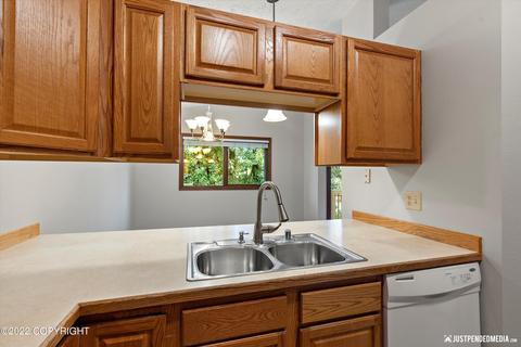 1947 Commodore Dr, Anchorage, AK 99507 photo 14