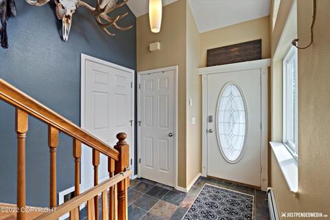 25752 Imperial Dr, Eagle River, AK 99577 photo 4