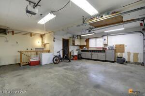1042 E 10th Ave, Anchorage, AK 99501 photo 38