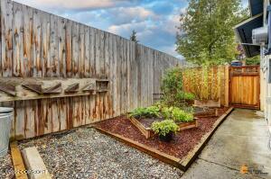 1042 E 10th Ave, Anchorage, AK 99501 photo 41