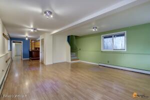 1042 E 10th Ave, Anchorage, AK 99501 photo 29