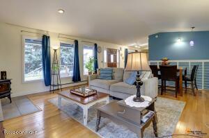 1042 E 10th Ave, Anchorage, AK 99501 photo 6
