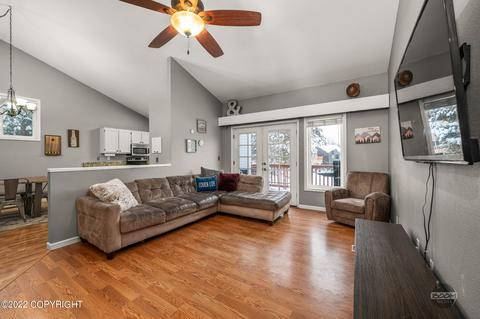 9308 Hall Cir, Eagle River, AK 99577 photo 8