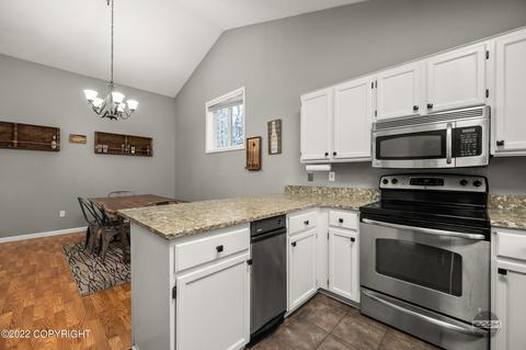 9308 Hall Cir, Eagle River, AK 99577 photo 16