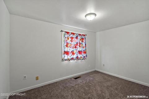 2420 E 27th Ave, Anchorage, AK 99508 photo 19