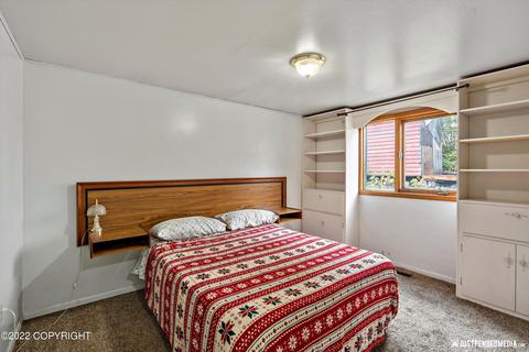 2420 E 27th Ave, Anchorage, AK 99508 photo 17