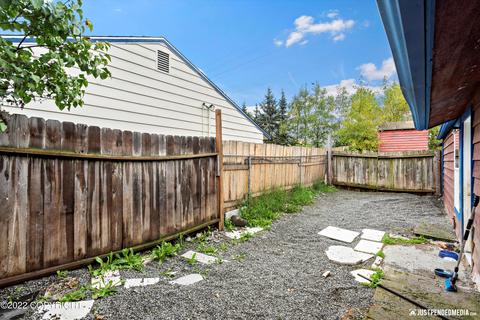 2420 E 27th Ave, Anchorage, AK 99508 photo 21