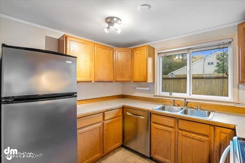 2640 Northrup Pl, Anchorage, AK 99508 photo 10