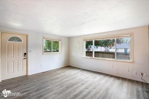 2640 Northrup Pl, Anchorage, AK 99508 photo 6