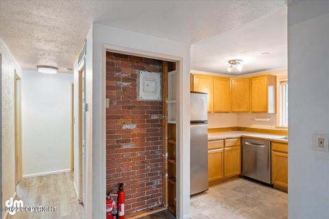 2640 Northrup Pl, Anchorage, AK 99508 photo 9