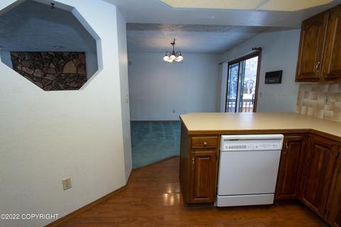 9509 Trinity Cir, Eagle River, AK 99577 photo 10