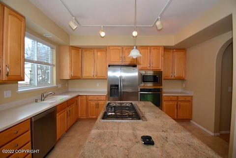 8729 Lassen St, Eagle River, AK 99577 photo 7