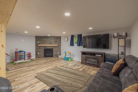 20533 Lucas Ave, Eagle River, AK 99577 photo 25