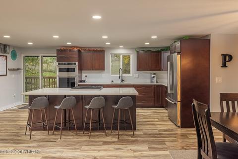 20533 Lucas Ave, Eagle River, AK 99577 photo 10