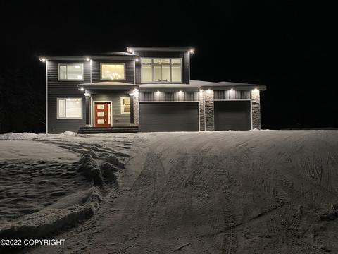 2096 S Sanctuary Dr, Palmer, AK 99645