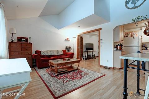 1421 E 17th Ave # 7, Anchorage, AK 99501 photo 1