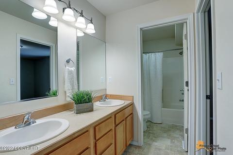 8976 Eagle River Ln, Eagle River, AK 99577 photo 20