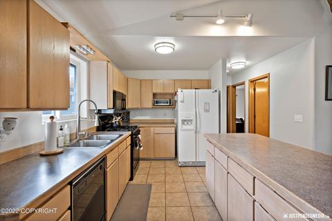 3701 Reflection Dr, Anchorage, AK 99504 photo 12