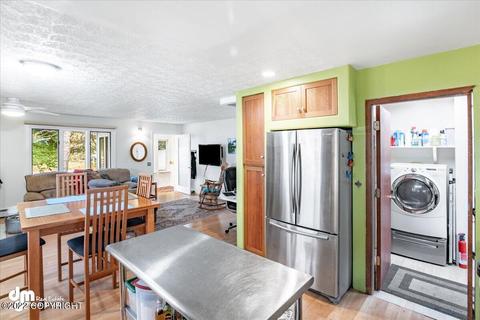 2021 Ivan Dr, Anchorage, AK 99507 photo 12