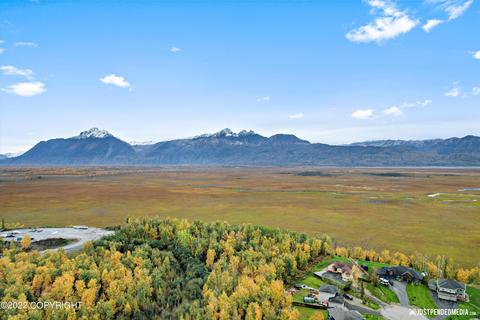 5268 E Barn Cir, Wasilla, AK 99654 photo 4