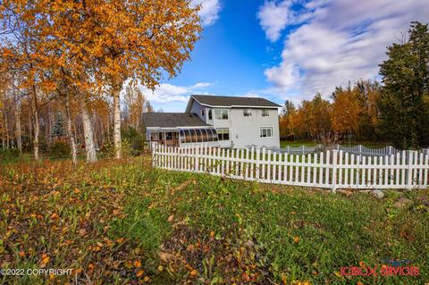 359 E Fairview Loop, Wasilla, AK 99654 photo 10