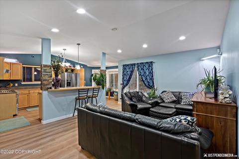 660 E Agate Ln, Wasilla, AK 99654 photo 5