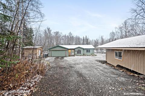660 E Agate Ln, Wasilla, AK 99654 photo 2