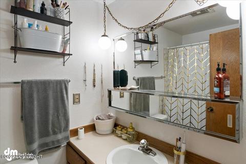 1441 E 17th Ave # 12, Anchorage, AK 99501 photo 19