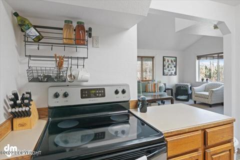 1441 E 17th Ave # 12, Anchorage, AK 99501 photo 12