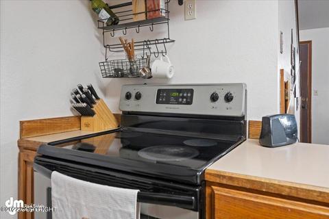 1441 E 17th Ave # 12, Anchorage, AK 99501 photo 11