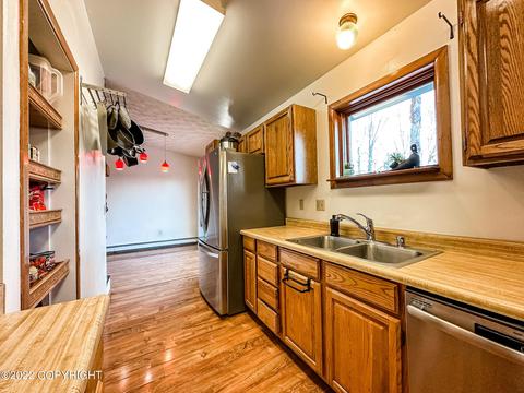 21750 Sheltering Spruce Loop, Chugiak, AK 99567 photo 14