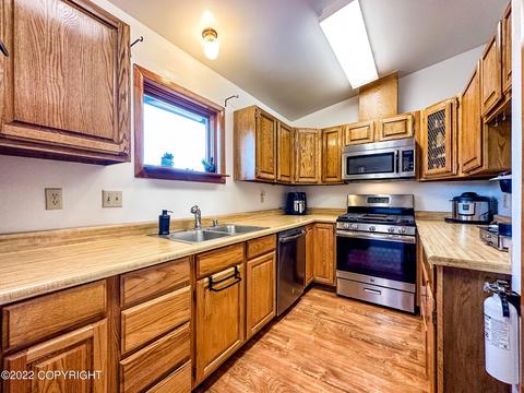 21750 Sheltering Spruce Loop, Chugiak, AK 99567 photo 12