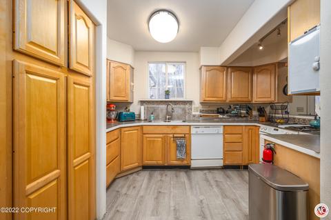 1451 E Fairview Loop, Wasilla, AK 99654 photo 10