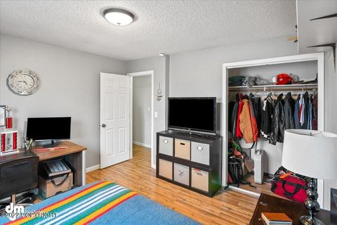 3342 Wiley Post Loop, Anchorage, AK 99517 photo 30