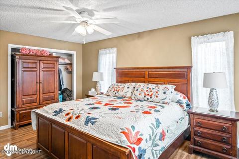 3342 Wiley Post Loop, Anchorage, AK 99517 photo 24