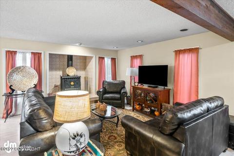 3342 Wiley Post Loop, Anchorage, AK 99517 photo 17