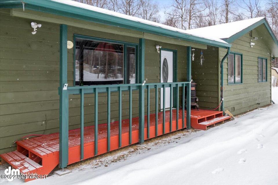 4960 W Clarion Ave, Wasilla, AK 99623 43 Photos MLS 221402 Movoto