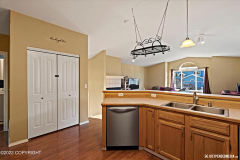 17933 Chardonnay Cir, Eagle River, AK 99577 photo 10