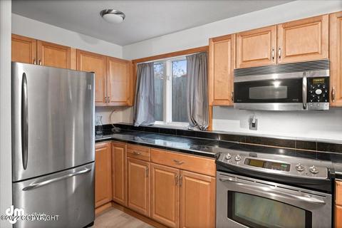 329 E 14th Ave # 2, Anchorage, AK 99501 photo 12