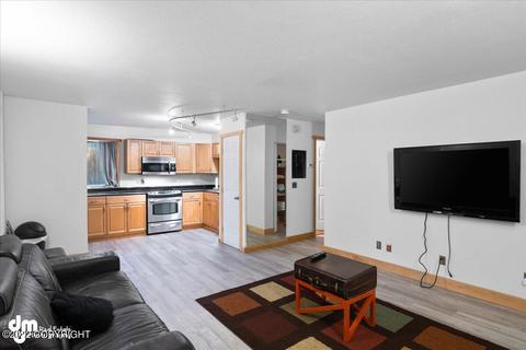 329 E 14th Ave # 2, Anchorage, AK 99501 photo 9