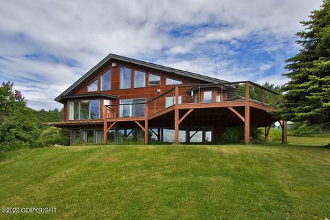 2158 Paradise Pl, Homer, AK 99603