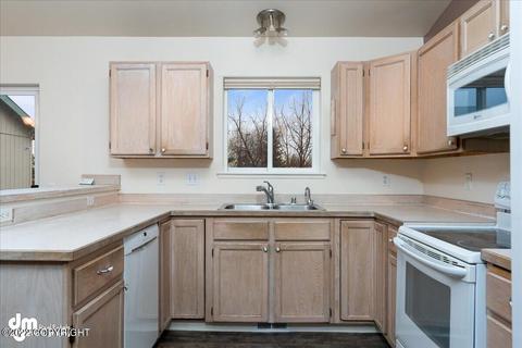 1971 Courage Dr, Anchorage, AK 99507 photo 10