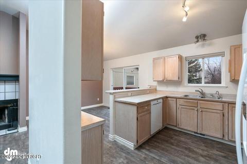 1971 Courage Dr, Anchorage, AK 99507 photo 11