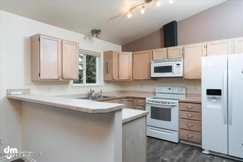 1971 Courage Dr, Anchorage, AK 99507 photo 9