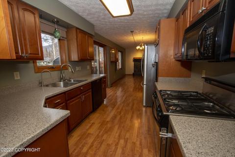 9816 Kitlina Cir, Eagle River, AK 99577 photo 13