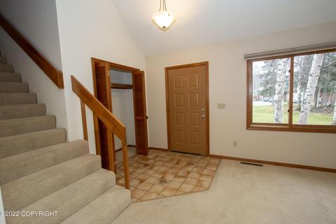 9816 Kitlina Cir, Eagle River, AK 99577 photo 4