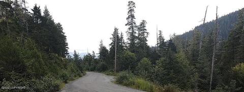 120 S Frederick Dr, Petersburg, AK 99833