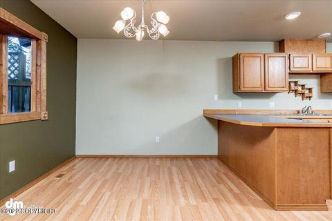 1860 Commodore Dr, Anchorage, AK 99507 photo 11