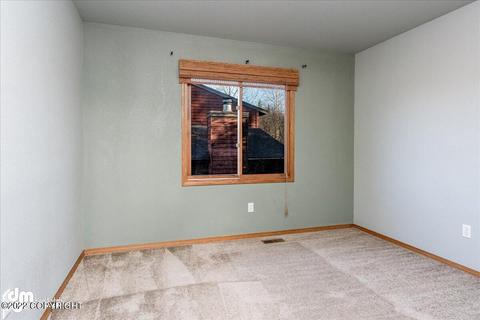 1860 Commodore Dr, Anchorage, AK 99507 photo 23