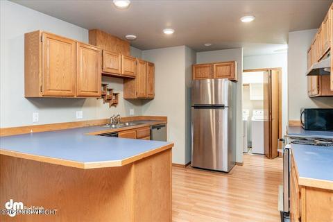 1860 Commodore Dr, Anchorage, AK 99507 photo 14